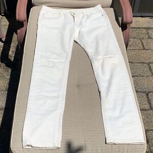 Levis Low Skinny 531 White Jeans, Size 10
